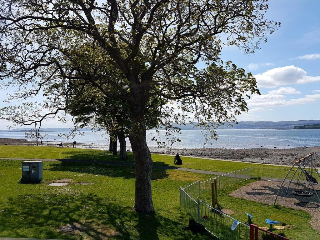 County Hotel Helensburgh Δωμάτιο φωτογραφία